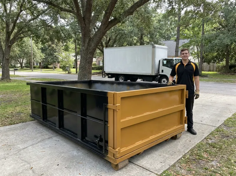 Commercial Contractor Dumpster Accounts in Savannah, GA